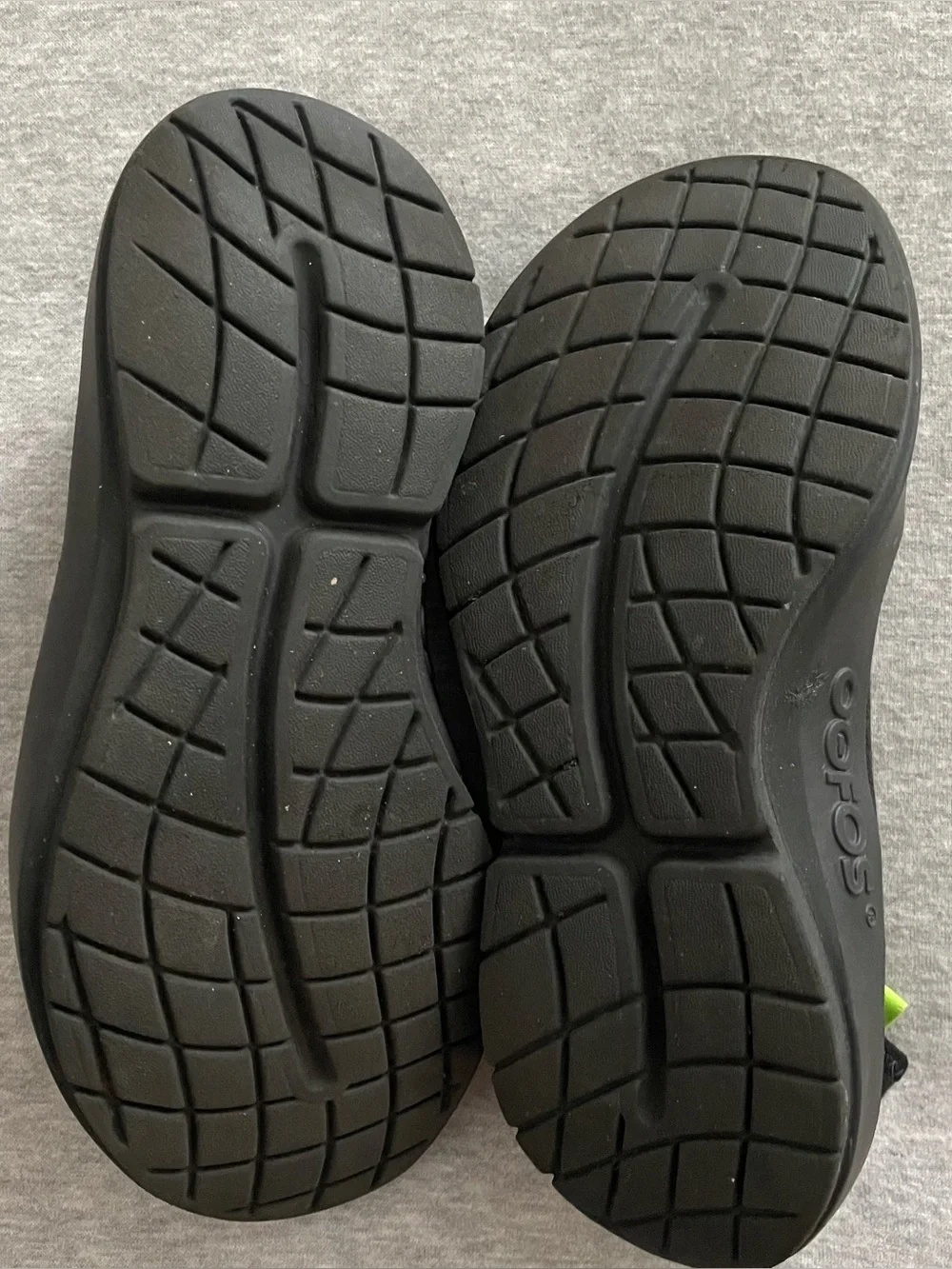 OOFOS comfortable slip